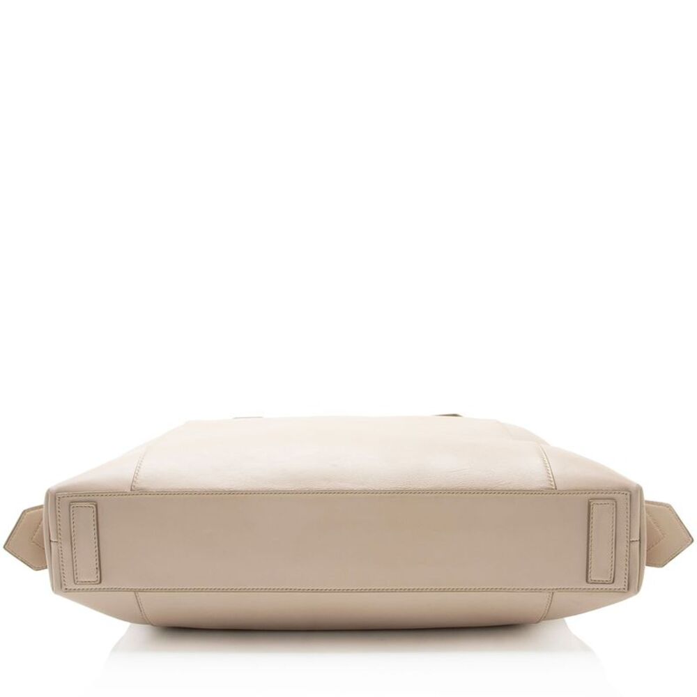 Givenchy Calfskin Soft Antigona Medium Satchel - Picture 4 of 16